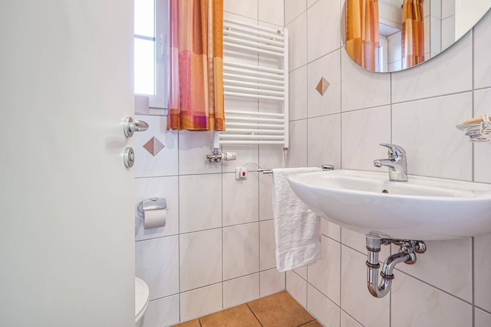 Ferienwohnung Friedenstraße 7 Whg 4 Ostseeheilbad Ostseeheilbad Zingst Exterior foto